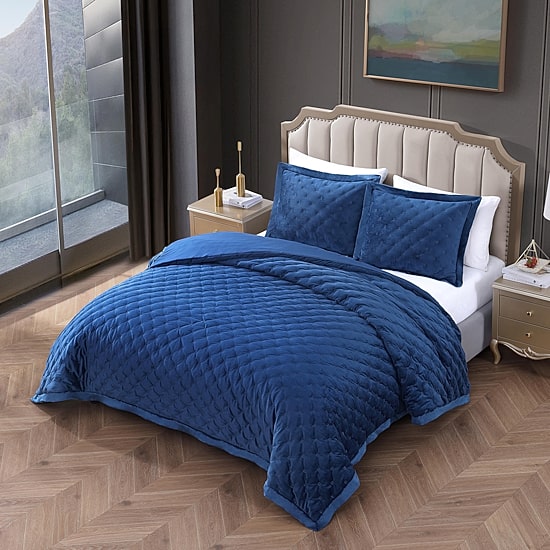 Bebejan Velvet 3-pc. Midweight Reversible Comforter Set