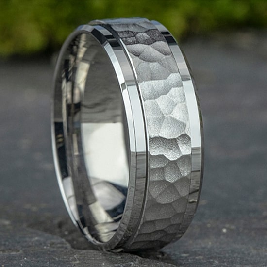  Mens 10K White Gold 8mm Band