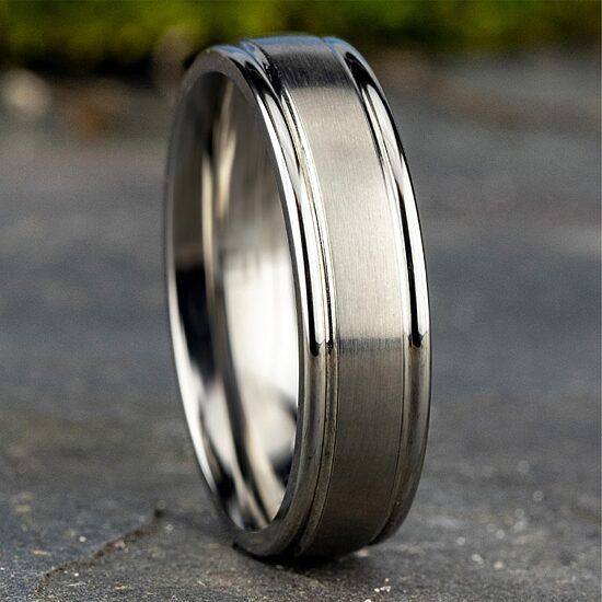  Mens Titanium Satin Center 6mm Wedding Band