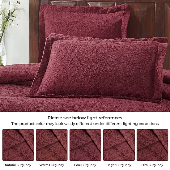 SUPERIOR® Aspen Scalloped Jacquard Floral Botanical Bedspread with Sham
