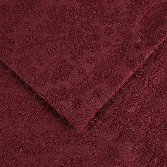 SUPERIOR® Aspen Scalloped Jacquard Floral Botanical Bedspread with Sham