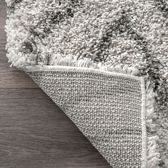 nuLoom Willette Diamond Shaggy Rectangular Rug