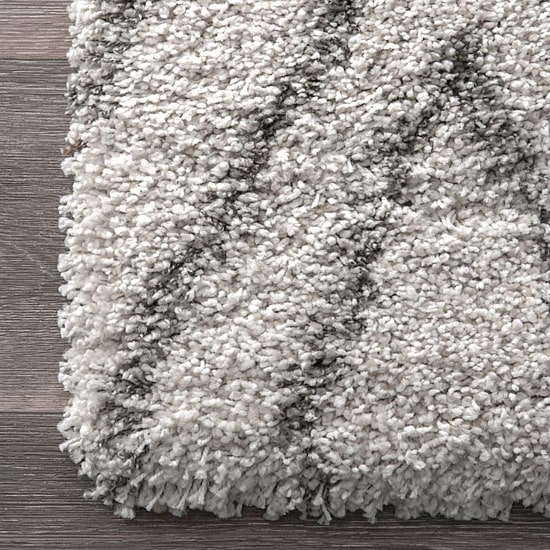 nuLoom Willette Diamond Shaggy Rectangular Rug