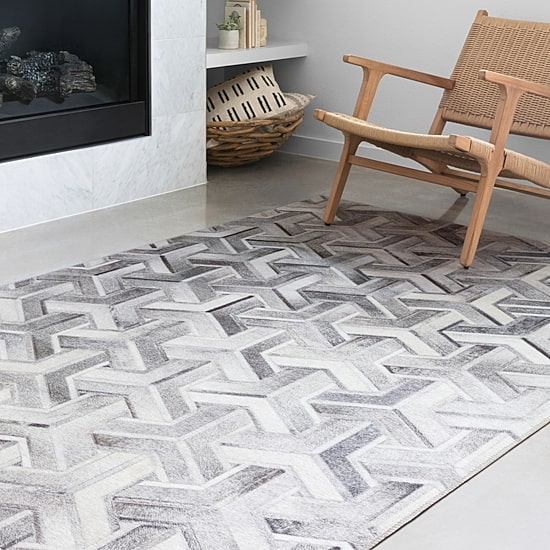 Loloi Maddox Animal Indoor Rectangular Accent Rug