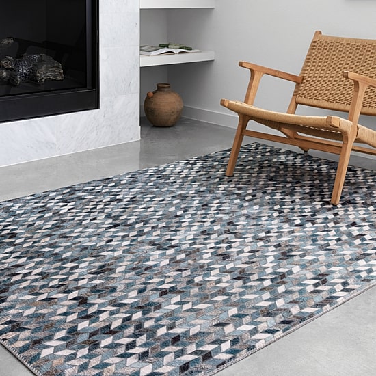 Loloi Maddox Animal Indoor Rectangular Accent Rug