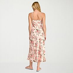 jcpenney pink floral dress It's a FLORIAL Day!! : Neck 3/4 Sleeve Raglan Floral Fit + Flare Dress  from @jcpenney Designer: Melonie T   #jcpenney #florial #fashion  #fashionista