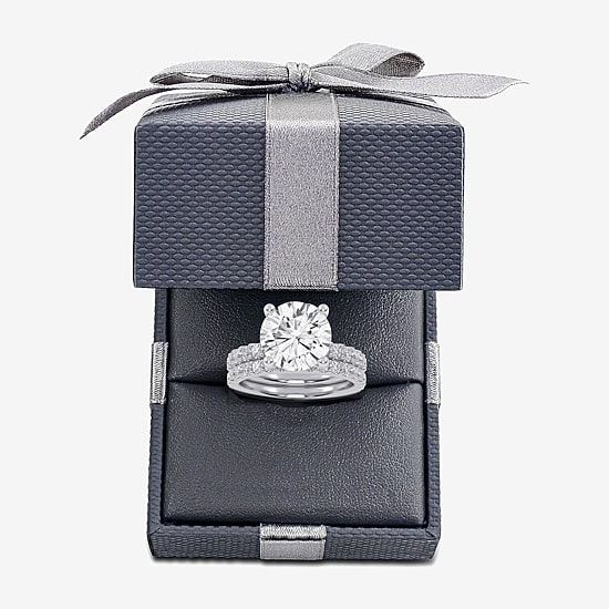 Signature By Modern Bride (G / Vs2-Si1) Womens 4 CT. T.W. Lab Grown White Diamond 14K Gold Round Side Stone Bridal Set
