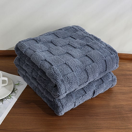 Zane Plush Throw