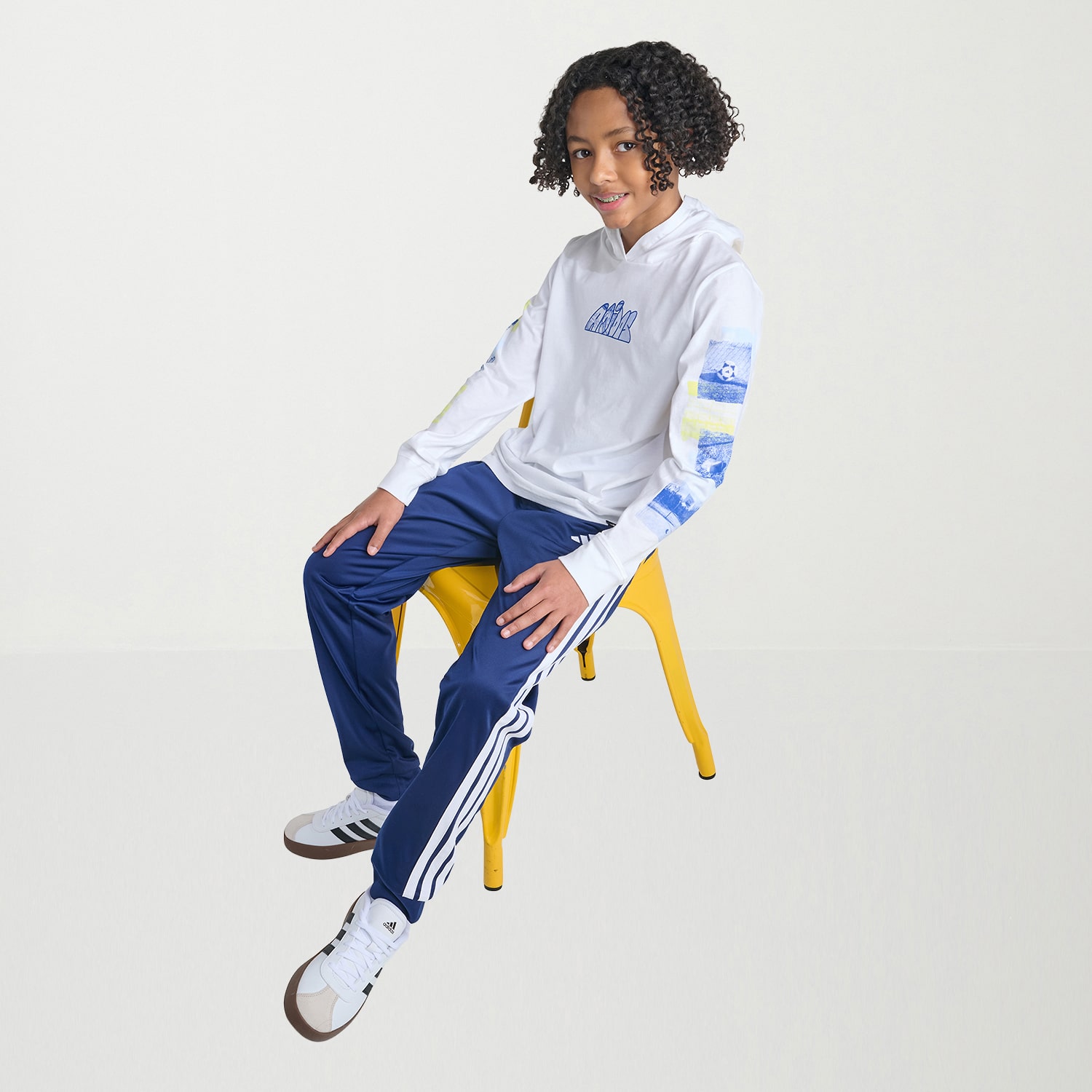 adidas Big Kid Boys Hooded Long Sleeve Regular Fit Graphic T-Shirt