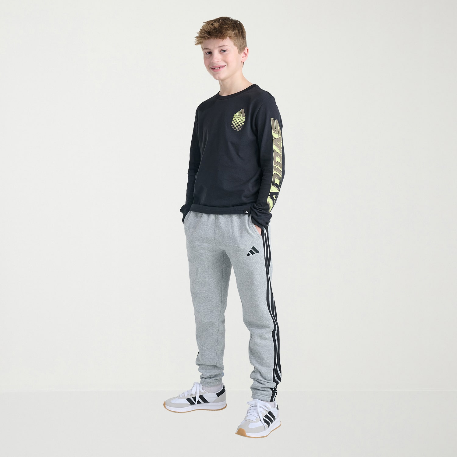 adidas Big Kid Boys Crew Neck Long Sleeve Regular Fit Graphic T-Shirt
