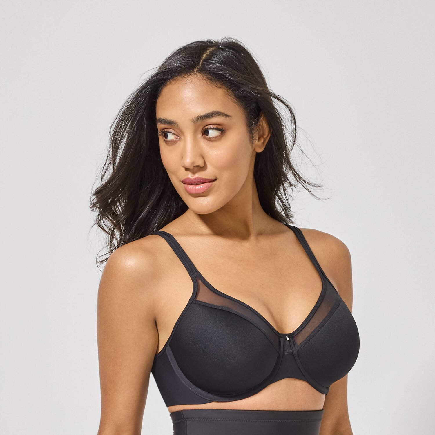 Bali One Smooth U® Ultra Light Convertible Full Coverage T-Shirt Underwire Bra 3439