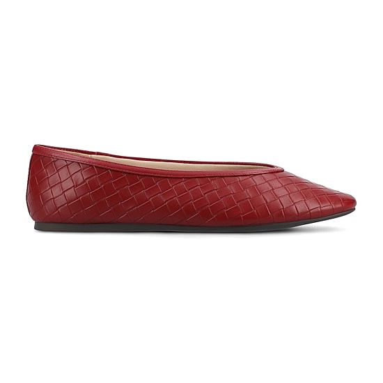 Journee Collection Fortune Womens Almond Closed Toe Ballet Flats