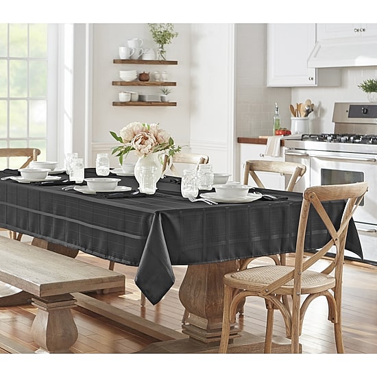 Threadmade Elegance Plaid Jacquard Tablecloth