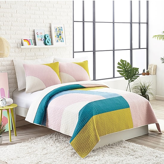Makers Collective Modshapes REVERSIBLE Quilt Set