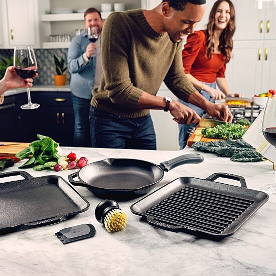 Lodge Cookware Chef Collection Gourmet 6-pc. Cast Iron Cookware Set