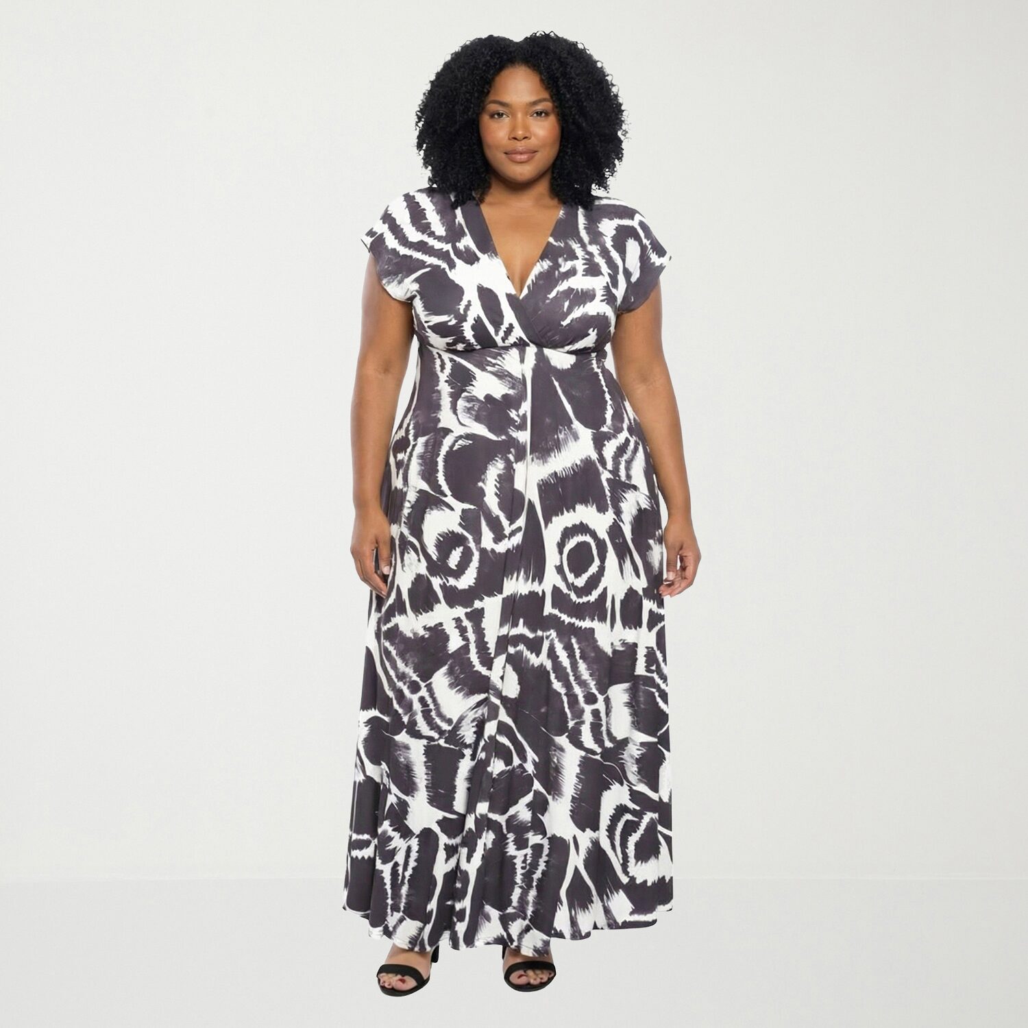 24seven Comfort Apparel Womens Plus V Neck Short Sleeve Maxi Dress