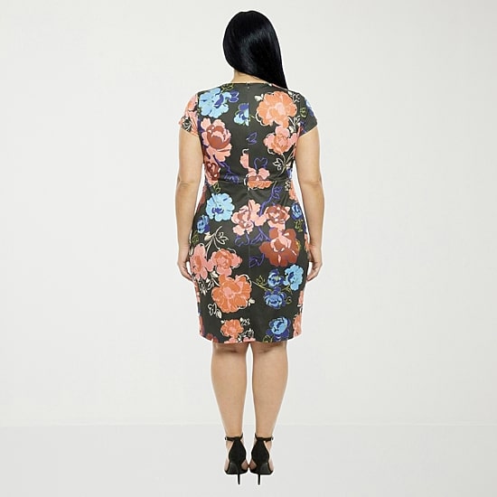 24seven Comfort Apparel Womens Plus Short Sleeve Floral Wrap Dress