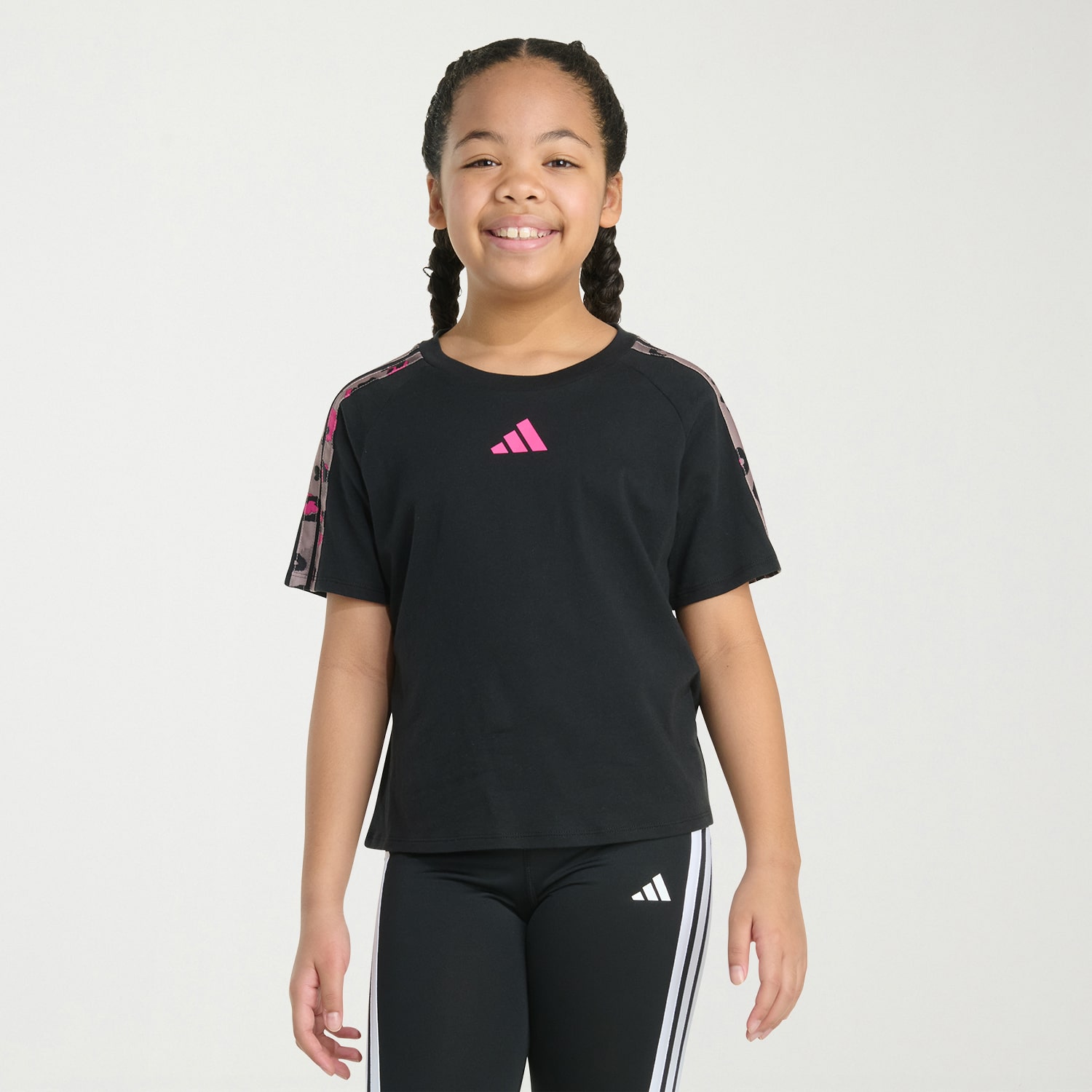 adidas Big Kid Girls Crew Neck Short Sleeve Regular Fit Graphic T-Shirt