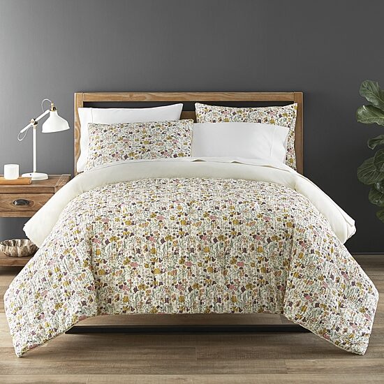 Home Expressions Fiona Midweight Comforter Set