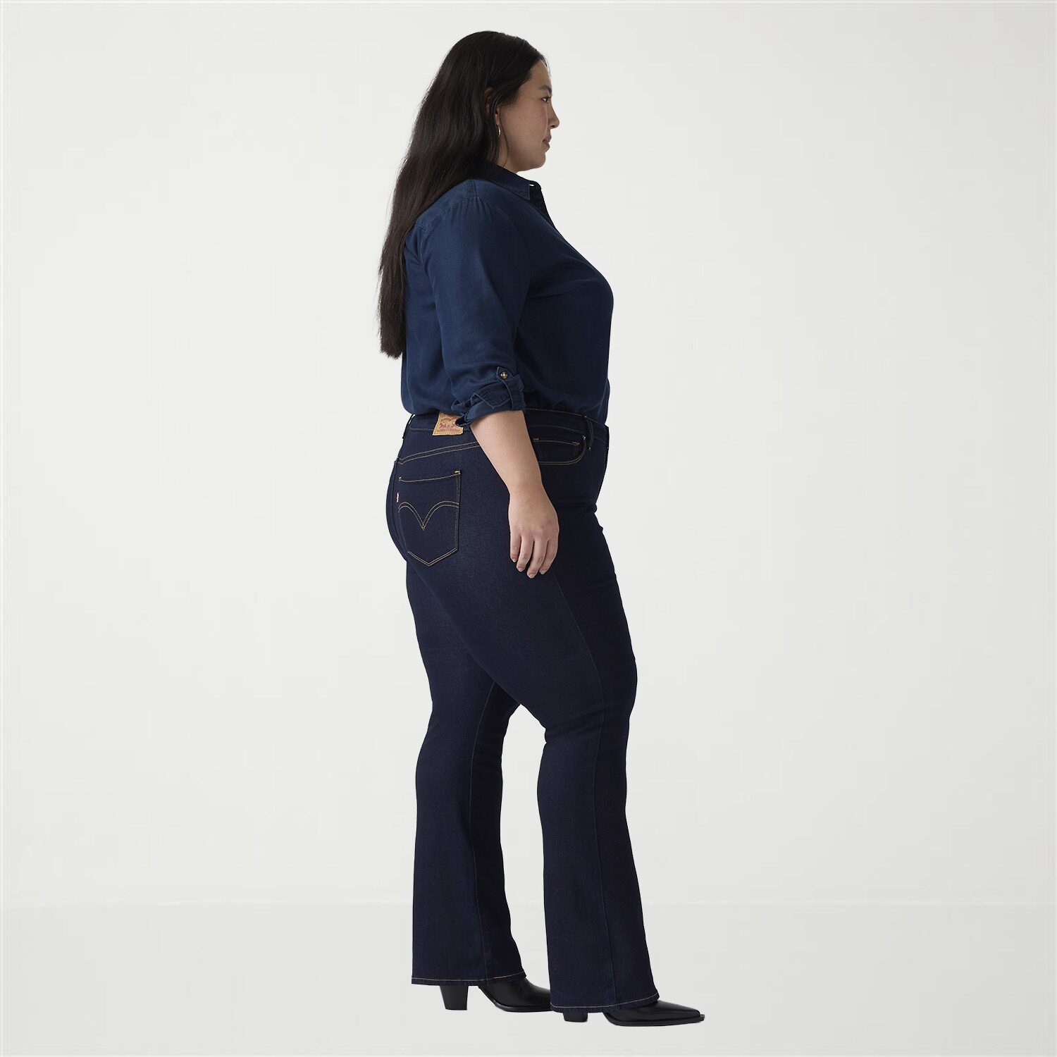 Levi's® Womens Plus Mid Rise Classic Bootcut Jean