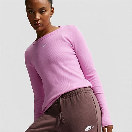 Nike Club Womens Lightweight Wide Leg Mid Rise Fleece Sweatpant