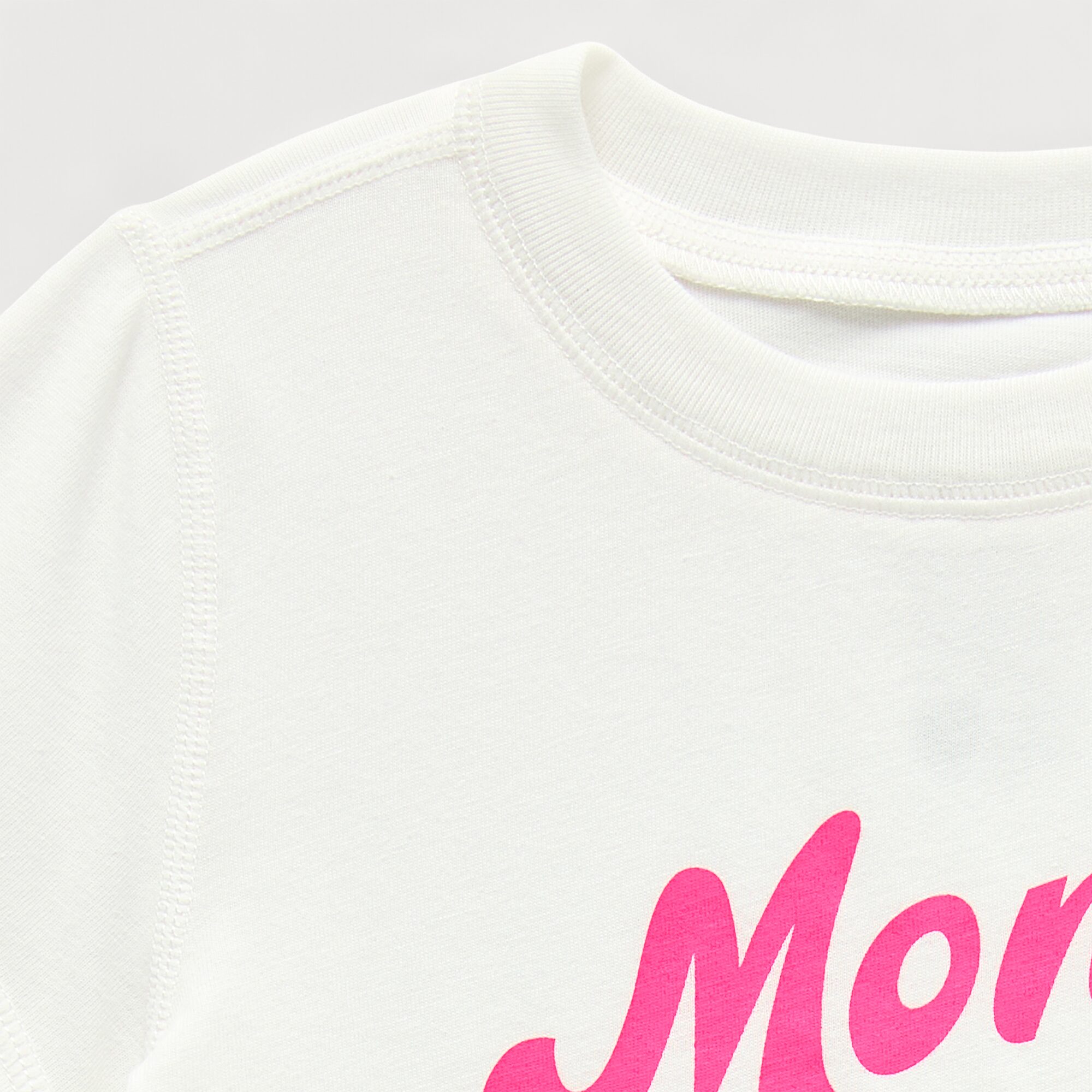 Okie Dokie Toddler Girls Easy-on + Easy-off Sensory Friendly Round Neck Short Sleeve Adaptive Regular Fit Graphic T-Shirt