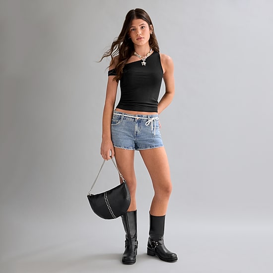 Arizona Womens 2 1/2" Low Rise Juniors Denim Short