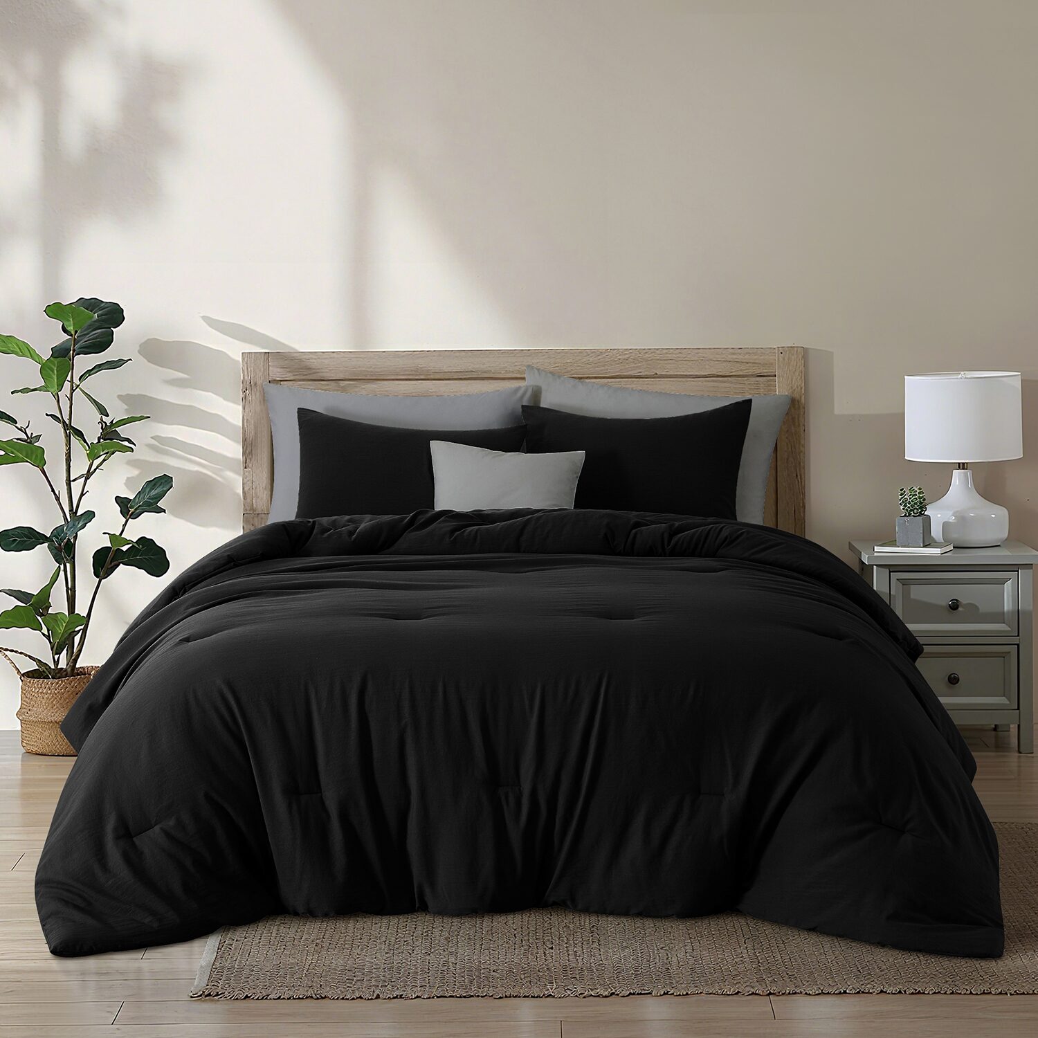 Stratford Park Ariana Soft Prewashed Easy Care Comforter Set