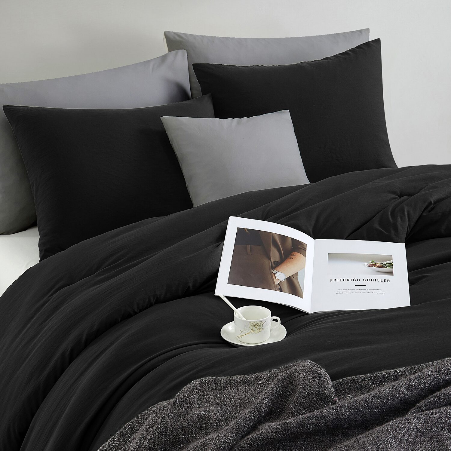 Stratford Park Ariana Soft Prewashed Easy Care Comforter Set
