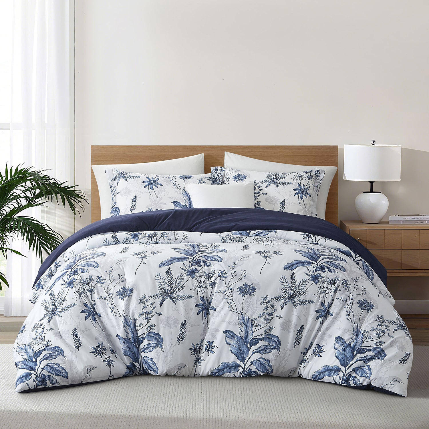 Stratford Park Hanna Floral Easy Care Comforter Set