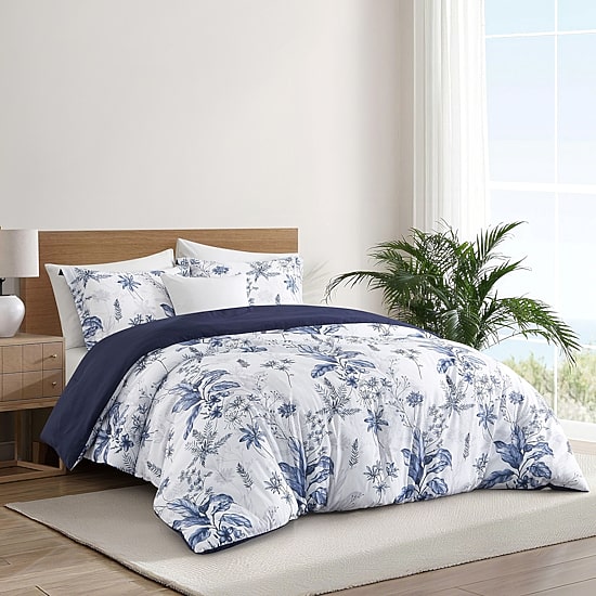 Stratford Park Hanna Floral Easy Care Comforter Set