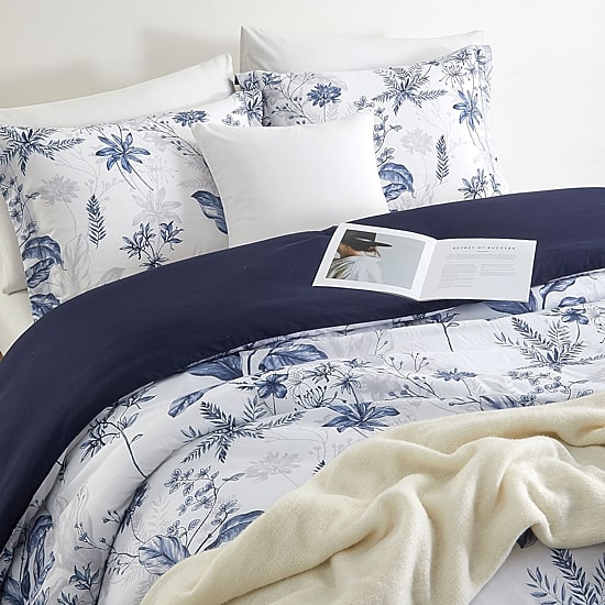 Stratford Park Hanna Floral Easy Care Comforter Set