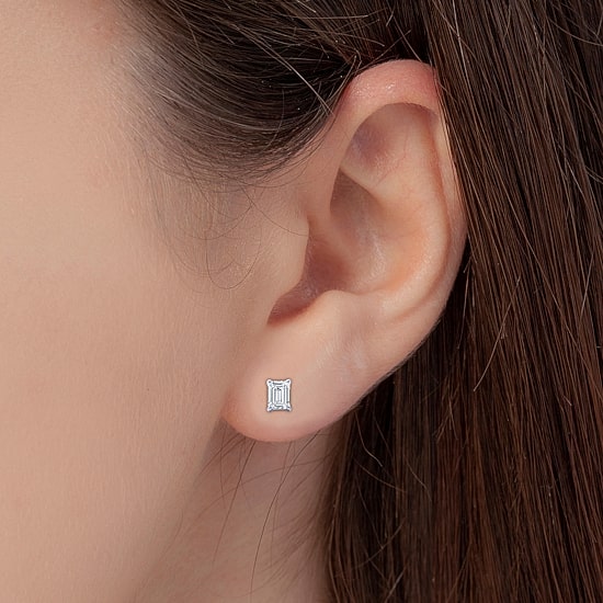 Ever Star (G / Si2-I1) 1 CT. T.W. Lab Grown White Diamond 10K Gold Stud Earrings