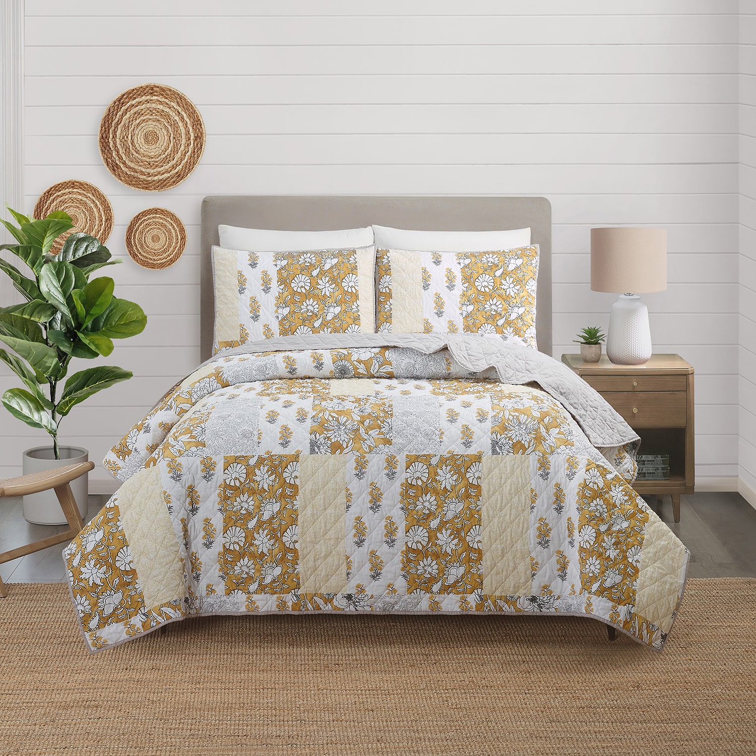 Modern Heirloom Saffron 3-pc. Quilt Set