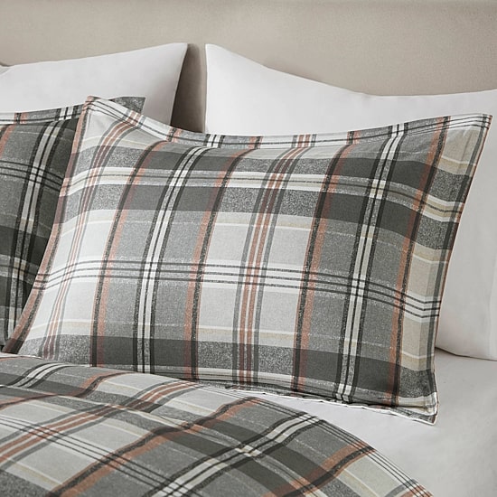 Intelligent Design Liam Plaid Midweight Comforter Set