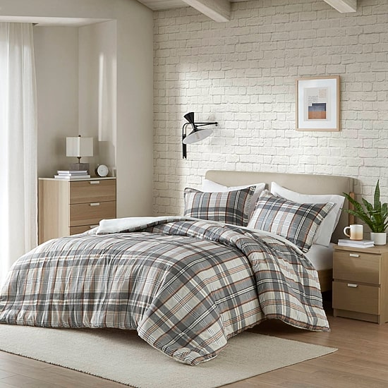 Intelligent Design Liam Plaid Duvet Cover Set