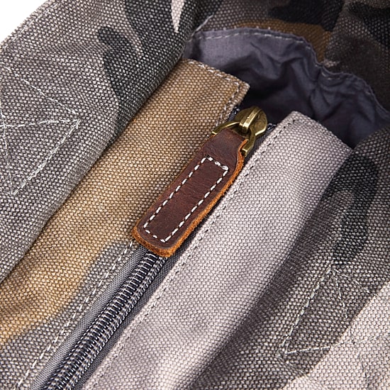 TSD Brand Leaf Hill Travel Tote