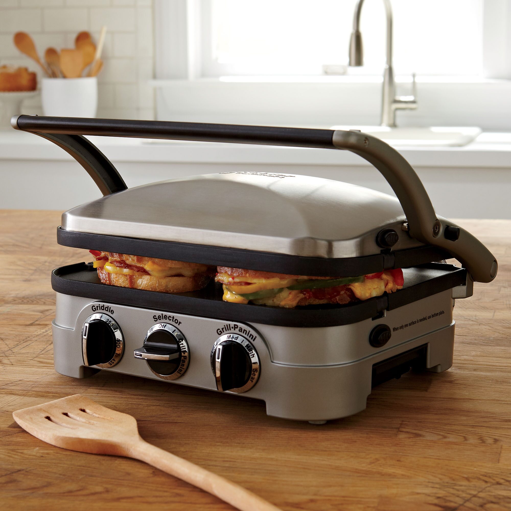 Cuisinart® Griddler + Removable Dishwasher-Safe Plates