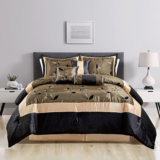 Stratford Park Astrid 7-pc. Geometric Midweight Comforter Set