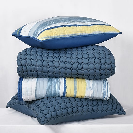 Queen Street Marshmallow 2-pc. Quilt Set