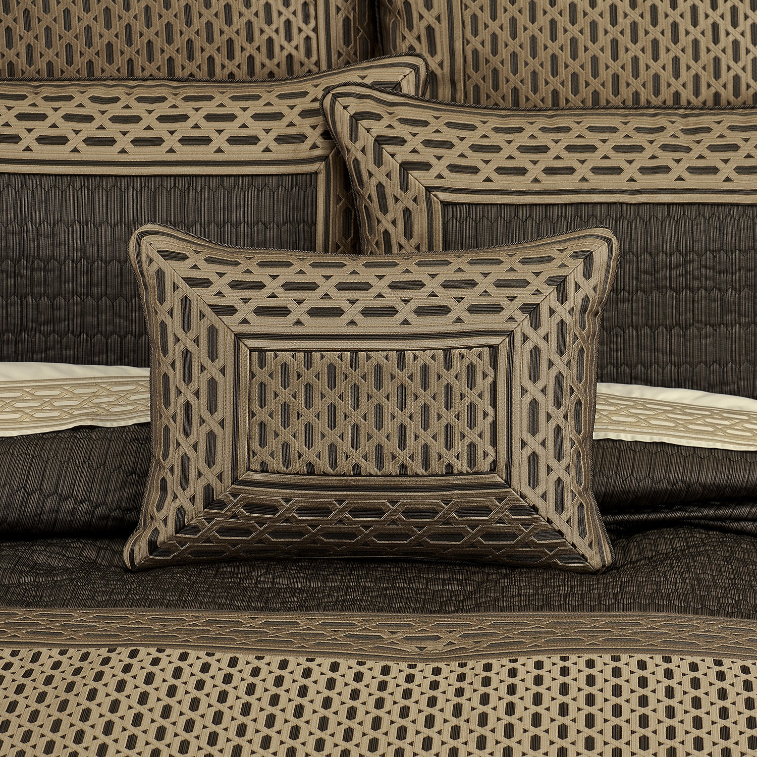 Queen Street Melbourne Bronze Rectangular Throw Pillow
