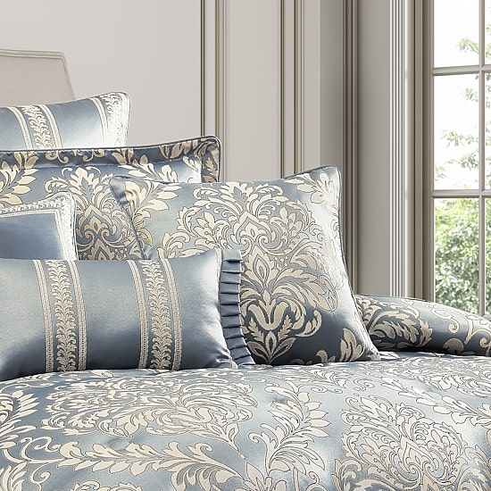 Royal Court Lorenzo Square Throw Pillow