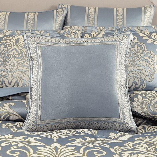 Royal Court Lorenzo Square Throw Pillow