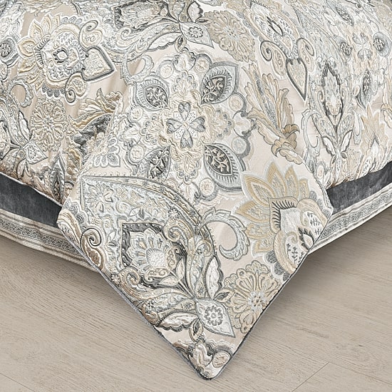 Queen Street Annalise 4-pc. Midweight Comforter Set