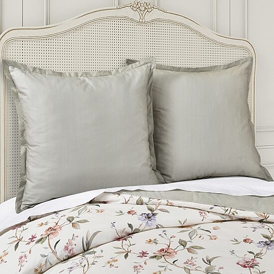Queen Street Charlotte Euro Sham