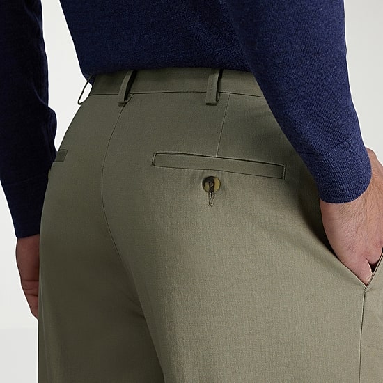 Haggar Wrinkle Free Performance Khaki Mens Classic Fit Flat Front Pant