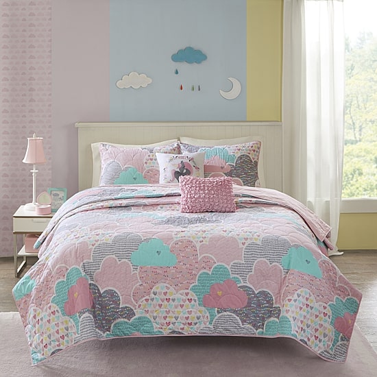 Intelligent Design Bliss Reversible 100% Cotton Quilt Set With Throw Pillows