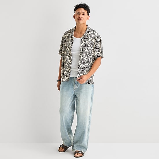 Arizona Mens Short Sleeve Boxy Fit Button-Down Shirt