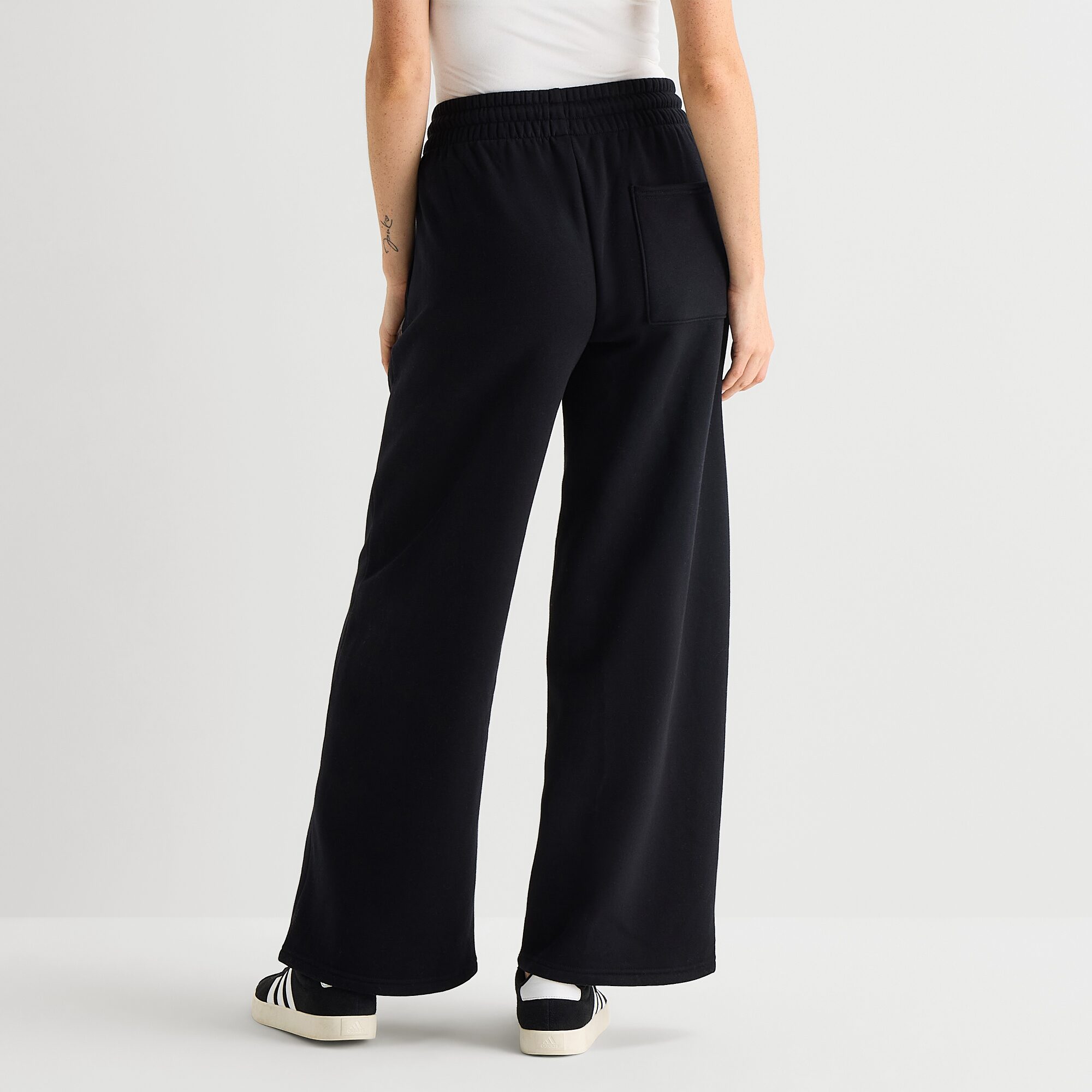 Arizona Womens Juniors Wide Leg Fleece Sweatpant