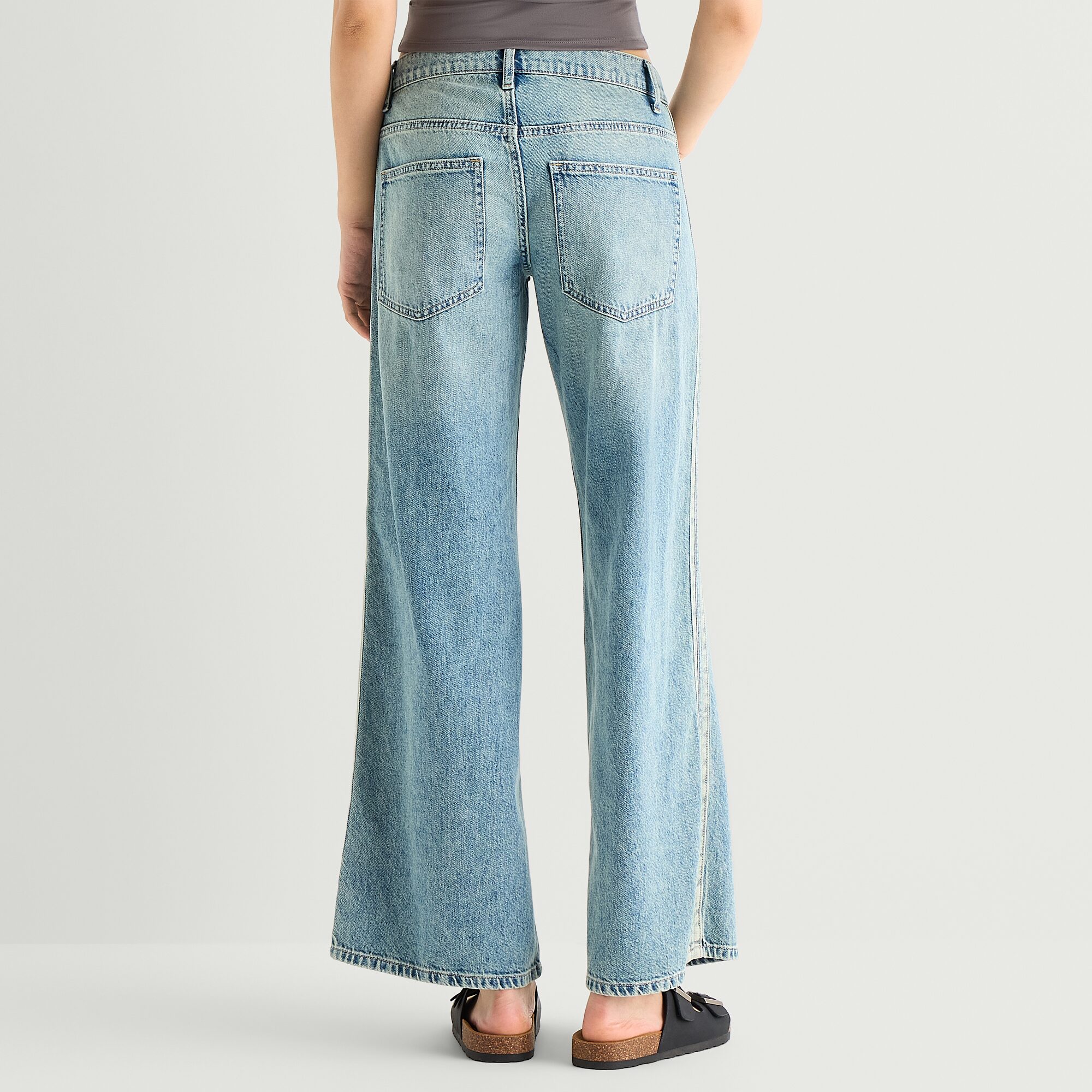 Arizona Womens Juniors Low Rise Baggy Fit Jean